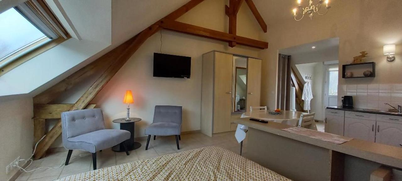 Apartamento La Hulotte Villers-Carbonnel Exterior foto